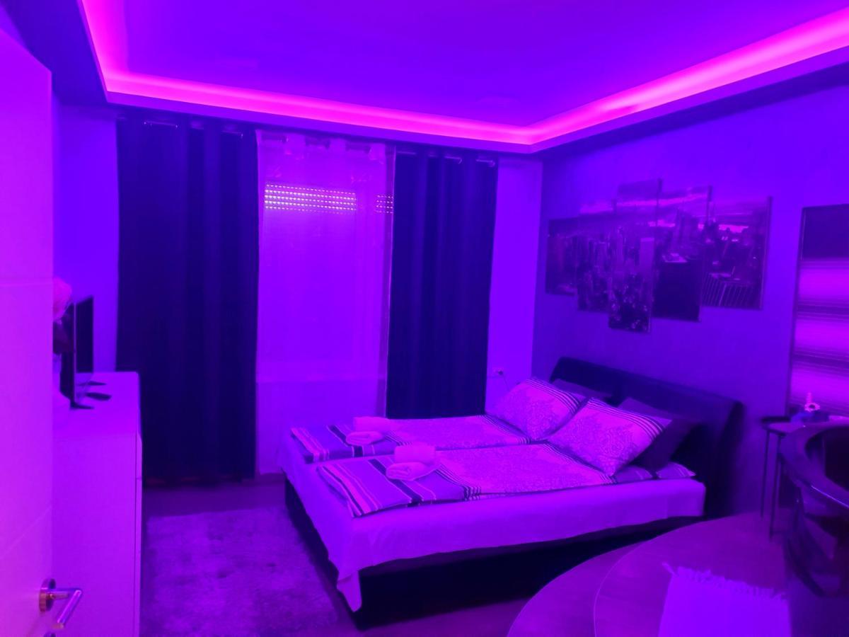 Ceca Apartman Ni Eksteriør billede